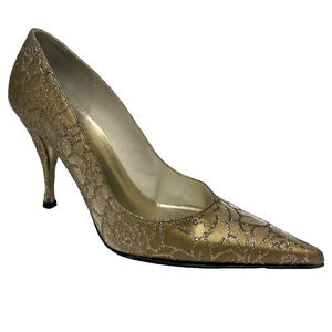 Stuart Weitzman Pump Pointed Toe Champagne Gold Embroidered Slim Heel 5 M
